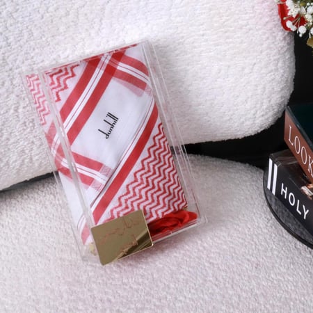 شماغ الرفاهية والذوق الرفيع في بوكس أكريلك VIP