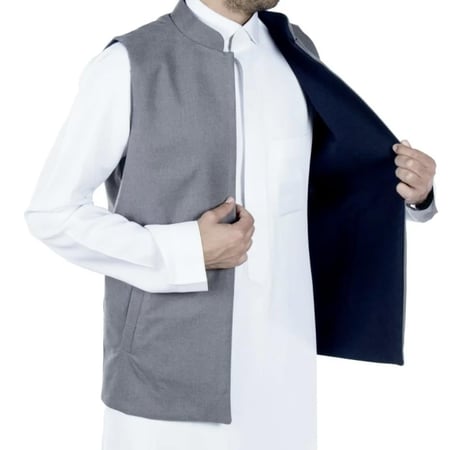 سديري رجالي ثقيل دبل فيس بلون  كحلي لمسة تطريز