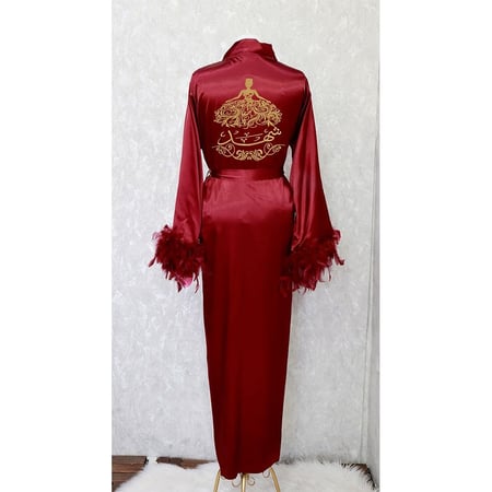 روب عرايس طويل عودي