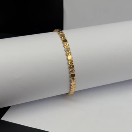 غويشة ذهب عيار 21 تصميم شوميه حبات السكر