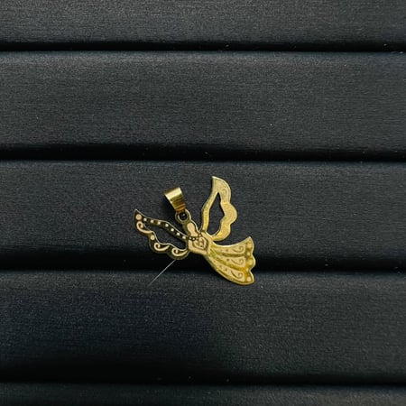 تعليقة ذهب عيار 21 الوزن 0.5 جرام تقريباً