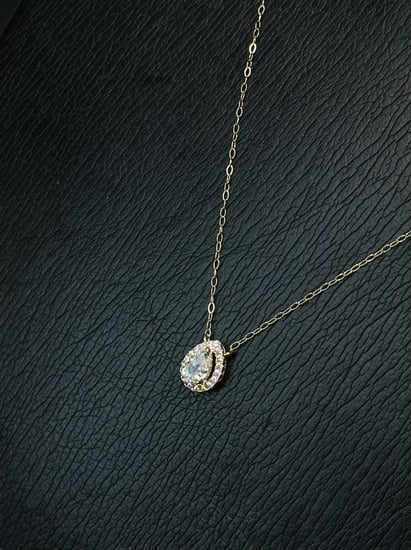 موسانتي ( الدمعة - ابيض )