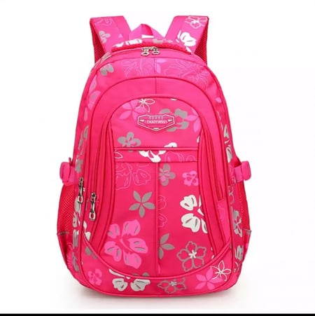 شنط ظهر بناتي