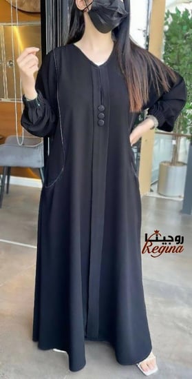 عبايات سوداء بجيوب تمنحك إطلالة أنيقة وعملية تناسب يومك