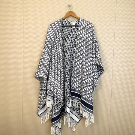 سكارف ديور المقاس 180*140