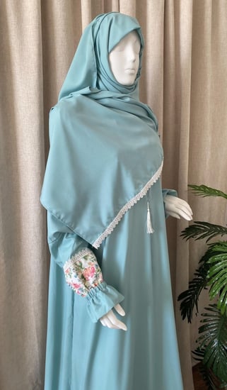 لباس صلاة بطرحة