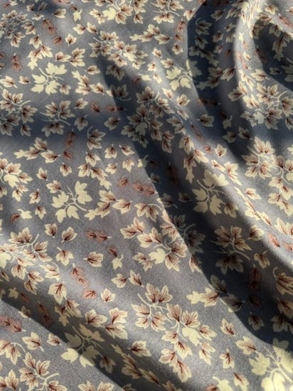 شرشف صلاة كلوش بخنق بأكمام