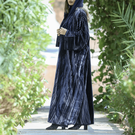 [V3] - عباية مخمل كحلي