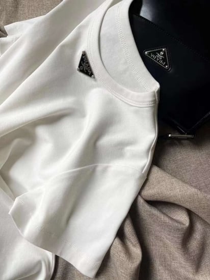 PRADA  تيشيرت برادا