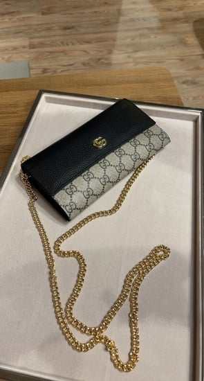 GUCCI  كلتش قوتشي