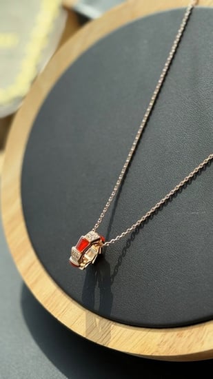 BVLGARI بولغاري عقد