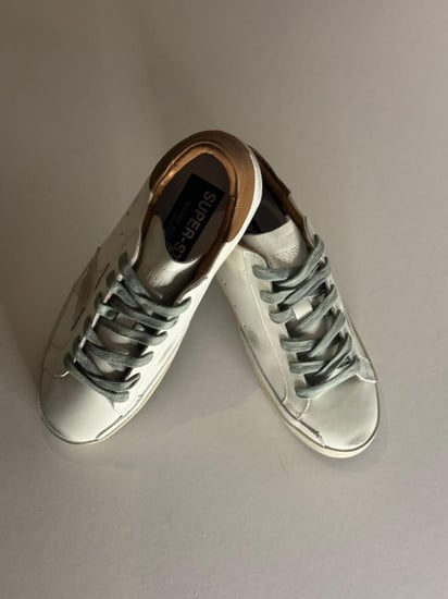 GOLDEN GOOSE