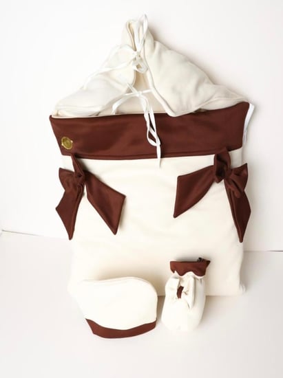 مدس مواليد بتداخل عنابي