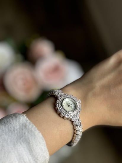 ساعة سهرة -اوتاد