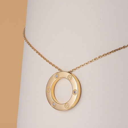 عقد ذهب عيار 18 بتصميم دائري متجر تيارا للذهب والمجوهرات