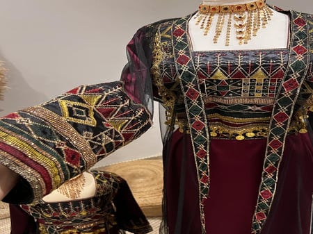 ازياء يوم التاسيس