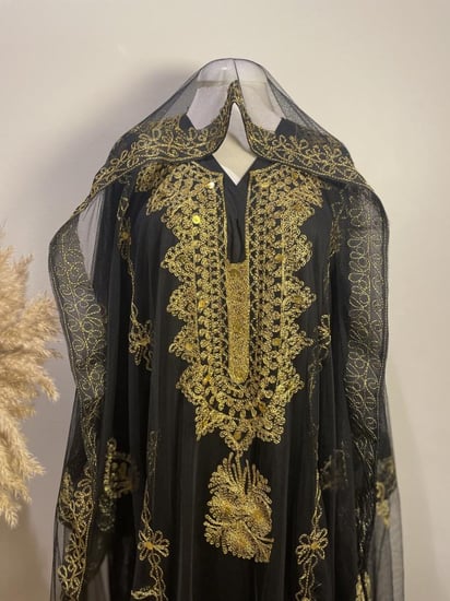 ثوب نشل النجدي اسود