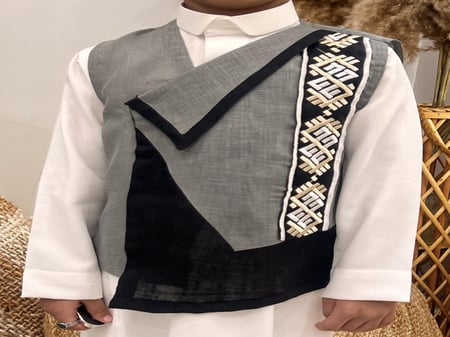 سديري مع الثوب