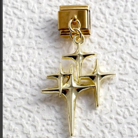 تشارمز  تعليقة ذهبي-عدة أشكال ذهبيه