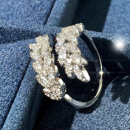 خاتم فضي مرصع بالزركون الاصلي