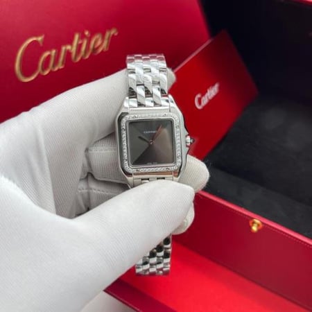 ساعة كارتير بانثري نسائي