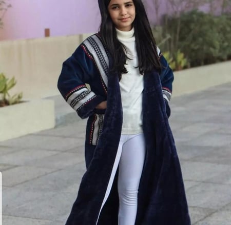 ملابس بنات شتوية متجر