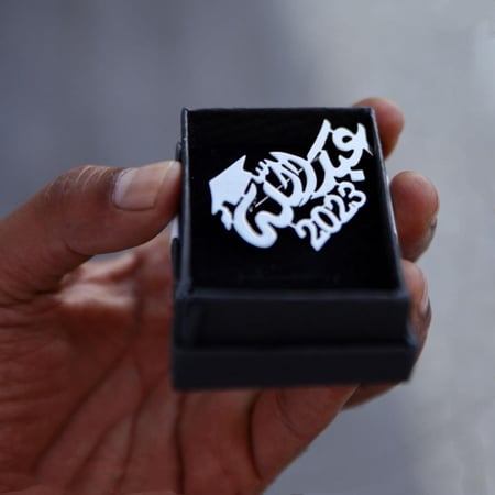 بروشات تخرج مطليه فضه