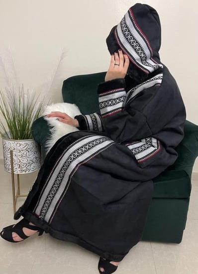 فروه شتوي لون أسود نسائي متجر فرح