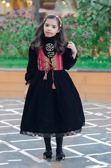 فستان مخمل بناتي يوم التأسيس متجر فرح