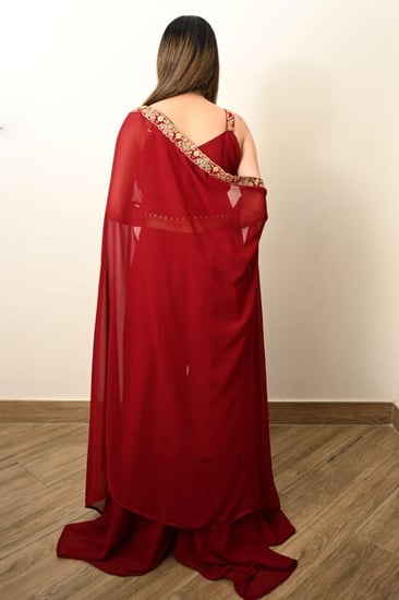 ساري ناعم