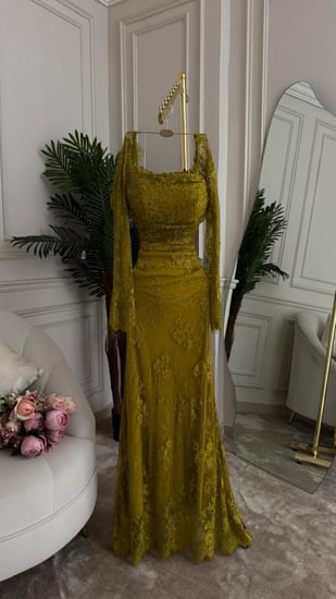 فستان تفاحي دانتيل فخم