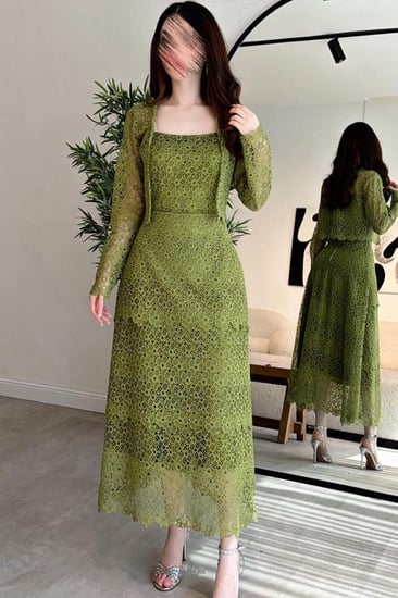 فستان دانتيل للعيد