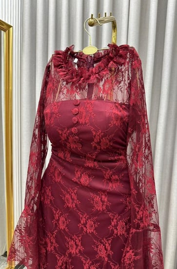 فستان دانتيل فخم 7 ألوان