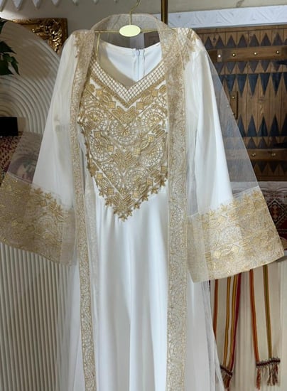 جلابية الاطلالة الملكية | من سكر