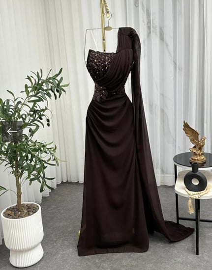 فستان سهرة صدر تطريز يدوي