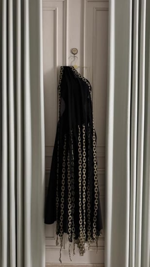 فستان سلاسل الذهب 2