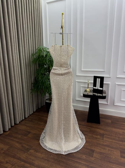 فستان بيرلا كورسيه