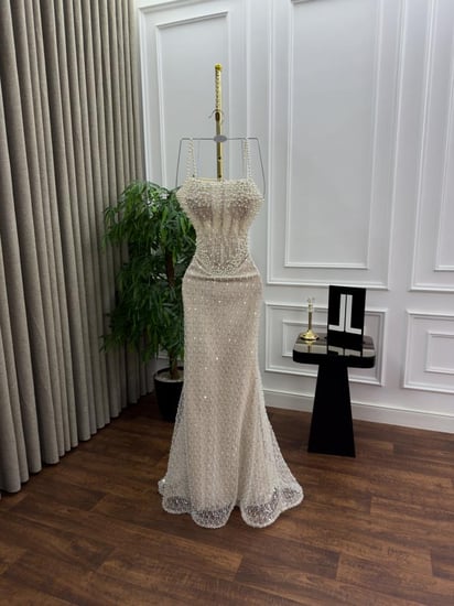 فستان بيرلا كورسيه