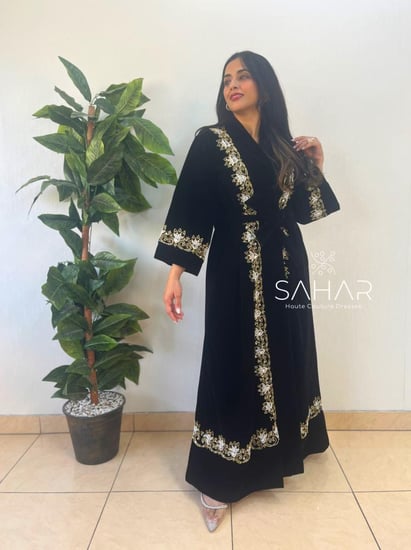 جلابية بشت مخمل قطعتين