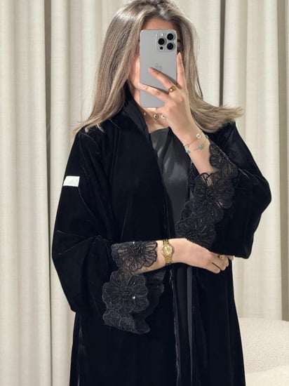 عبايةرقم الموديل 998