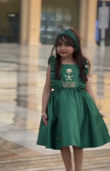 فساتين شالكي اليوم الوطني