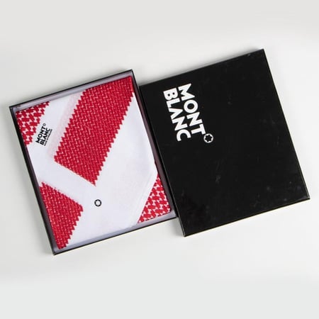 شماغ مونت بلانك أحمرغامق شبابي الأكثر مبيعا اصدار حديث