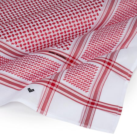 2 أشمغة / شماغ ماريو فالنتينو الاحمر SVBR16 الإيطالي + شماغ ماريو فالنتينو الأبيض  SVBW15 ايطالي