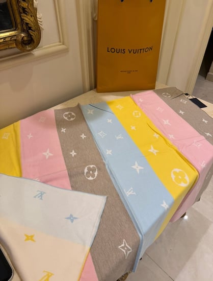 مفرش مواليد