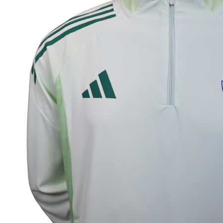 سويتر الأهلي التفاحي(2025-2026)