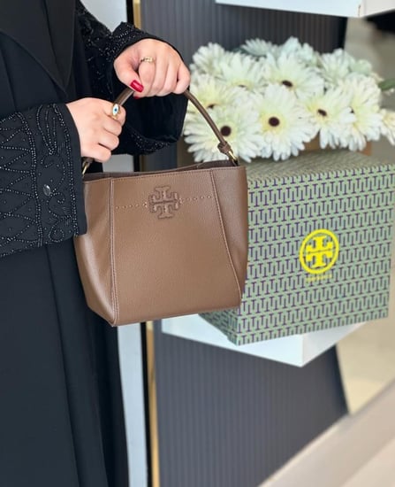 حقيبه من Tory Burch