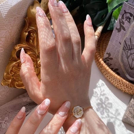 اسواره صدفيه عصريه بالاسم