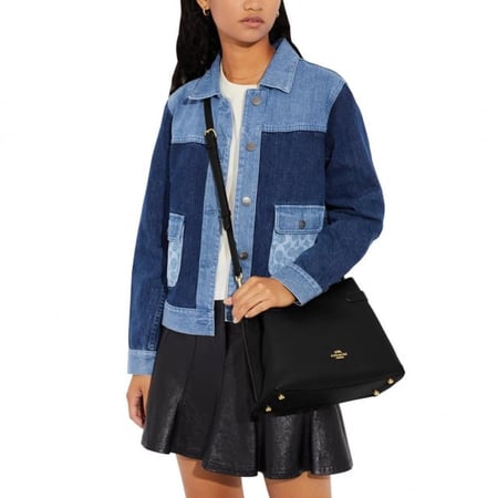 حقيبه من COACH