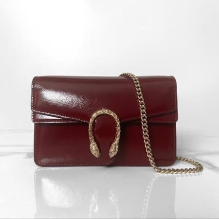 حقيبه من Gucci