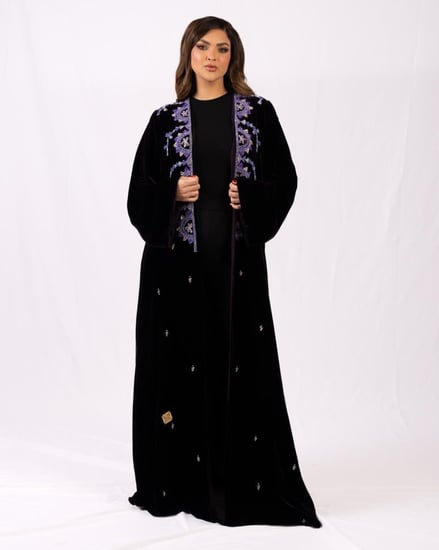 عباية مخمل ياباني شك يدوي